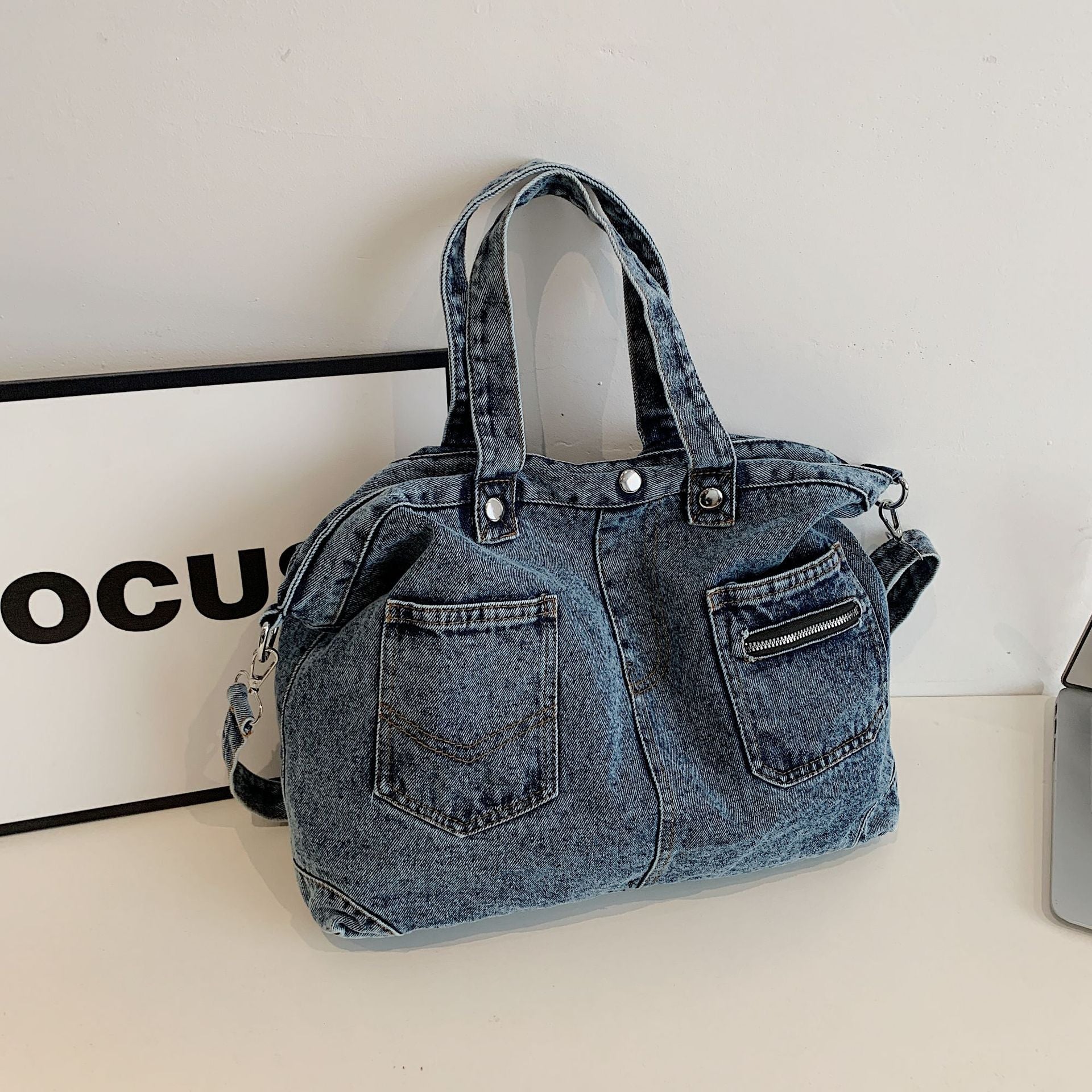 Denim Large-Capacity Shoulder Bag Casual Commuter Tote