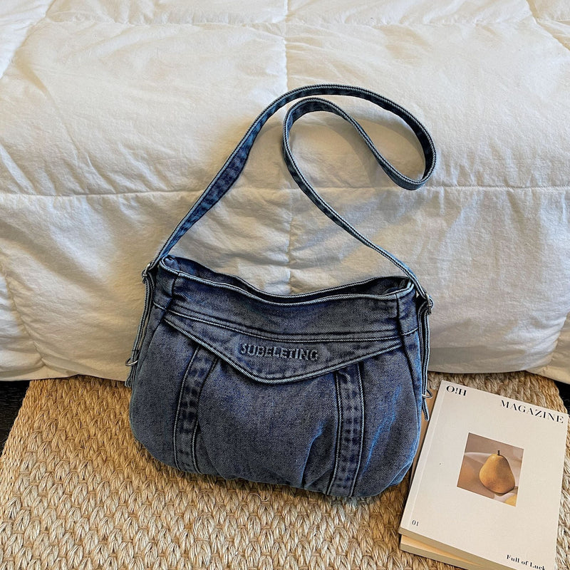 Stylish Retro Denim Shoulder Bag for Commuters