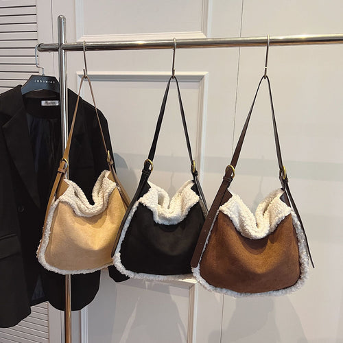Contrasting Color Plush Bucket Bag Fashionable Lazy Wind Shoulder Bag