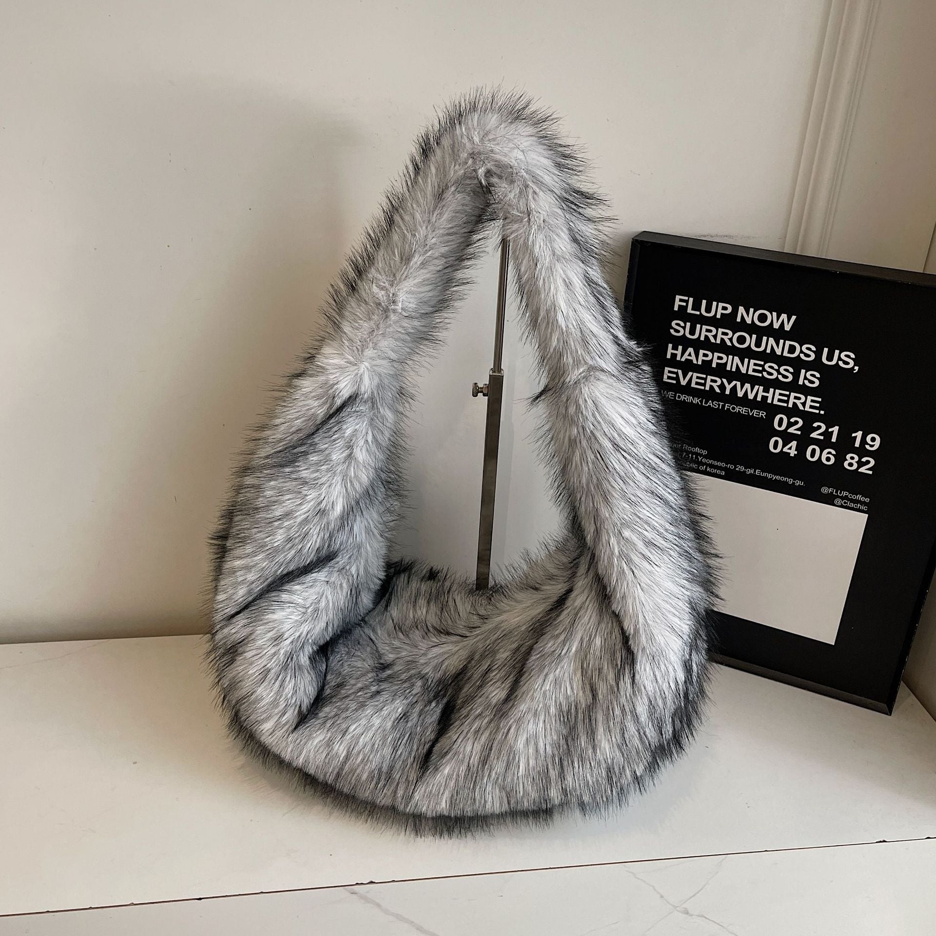 Premium Versatile Plush Shoulder Bag, Fluffy Armpit Bag, Casual Handbag