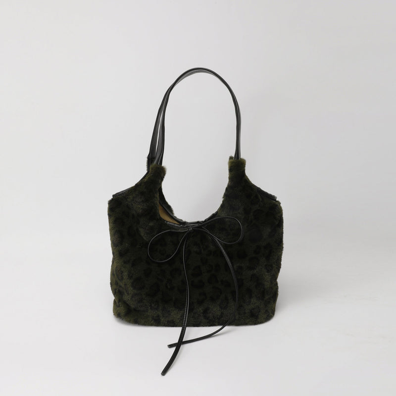 Leopard Print Plush Tote Bag for Women Light Luxury Commuter Bag