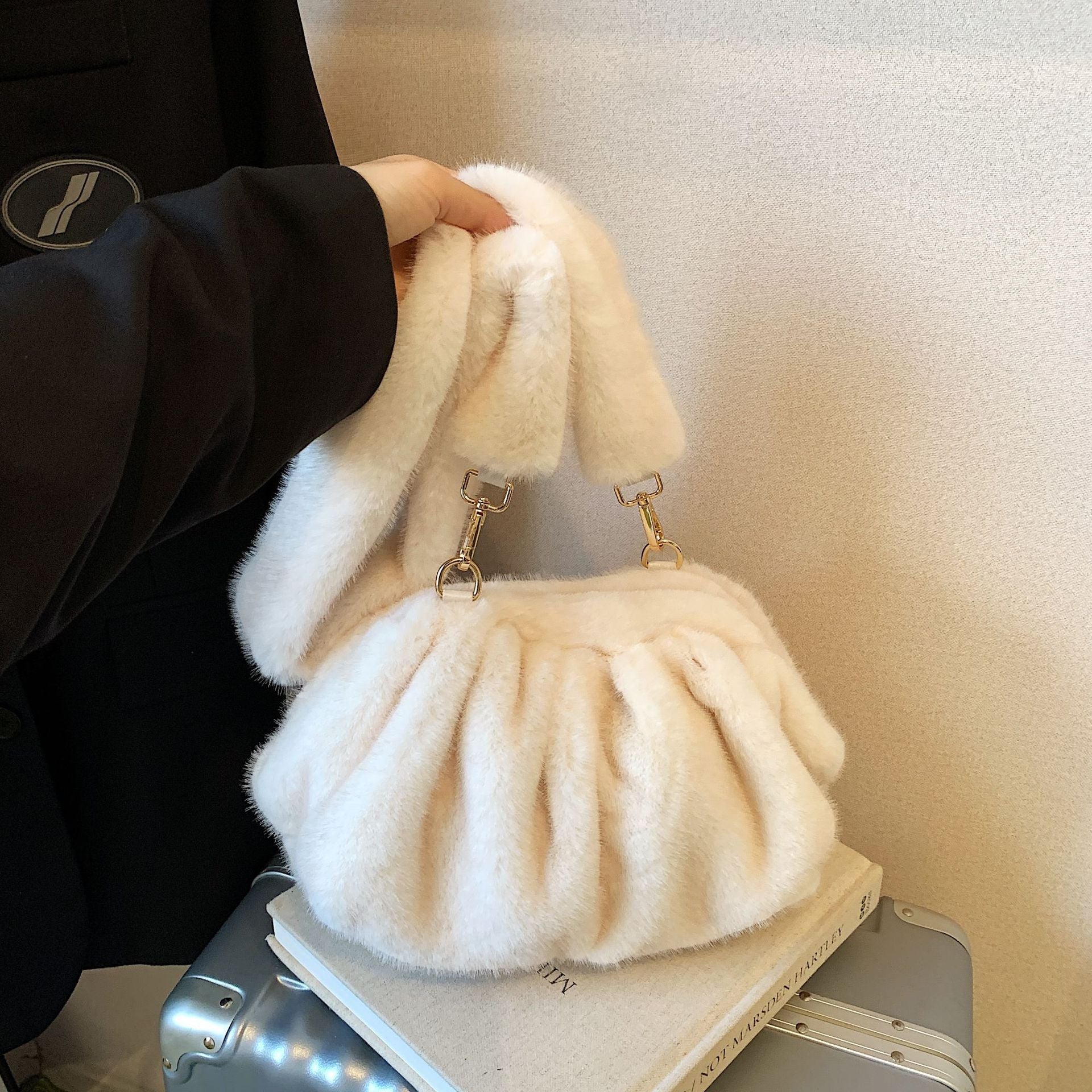 Fluffy Small Messenger Bag Cute Drawstring One Shoulder Fashionable Folds