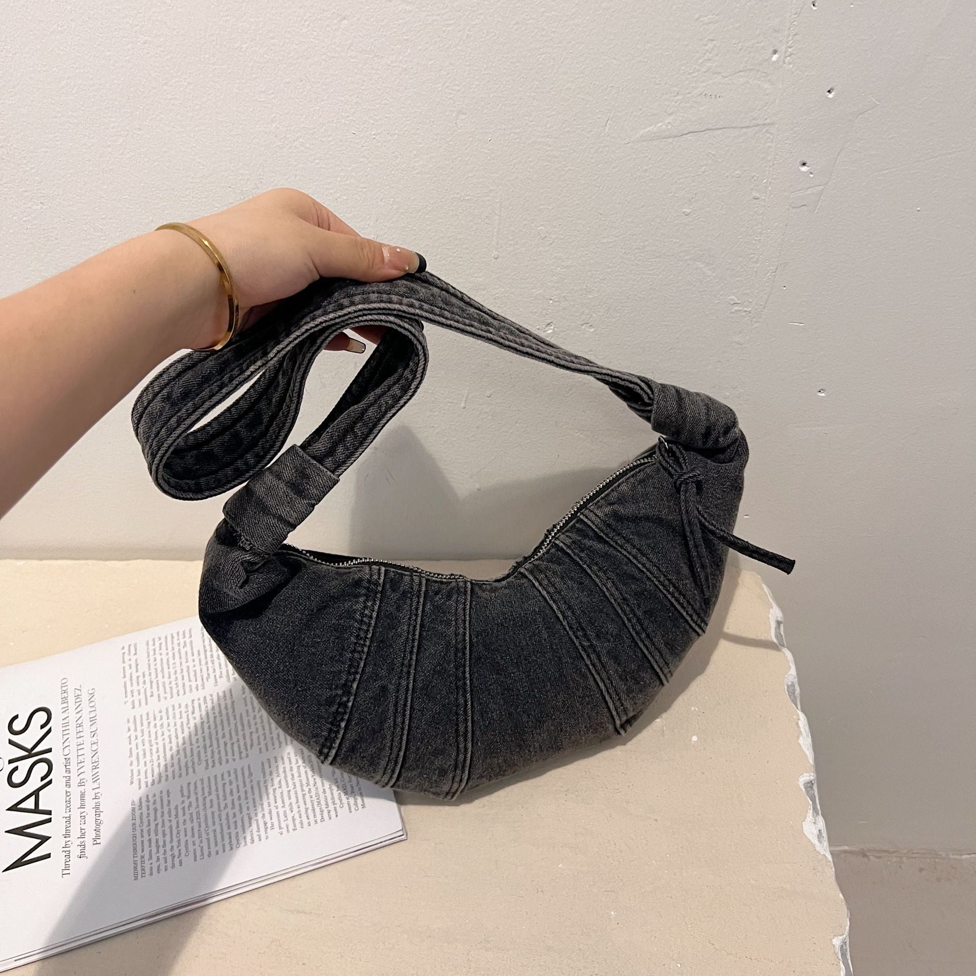 Large Capacity Pleated Denim Commuter Messenger Bag