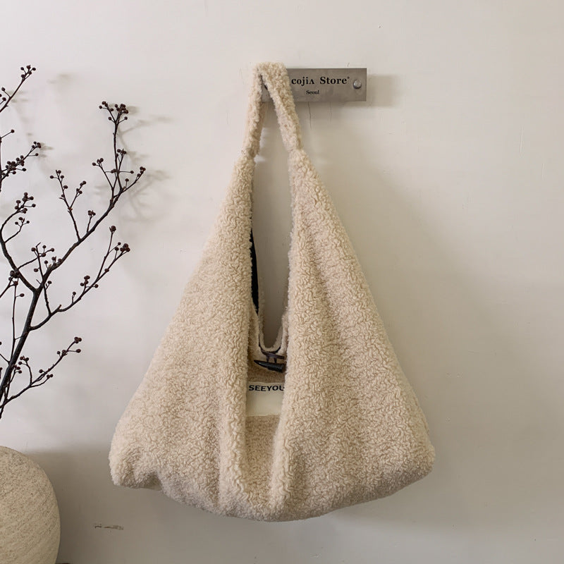Lamb Wool Shoulder Bag Large Capacity Casual Commuter Dumpling Bag