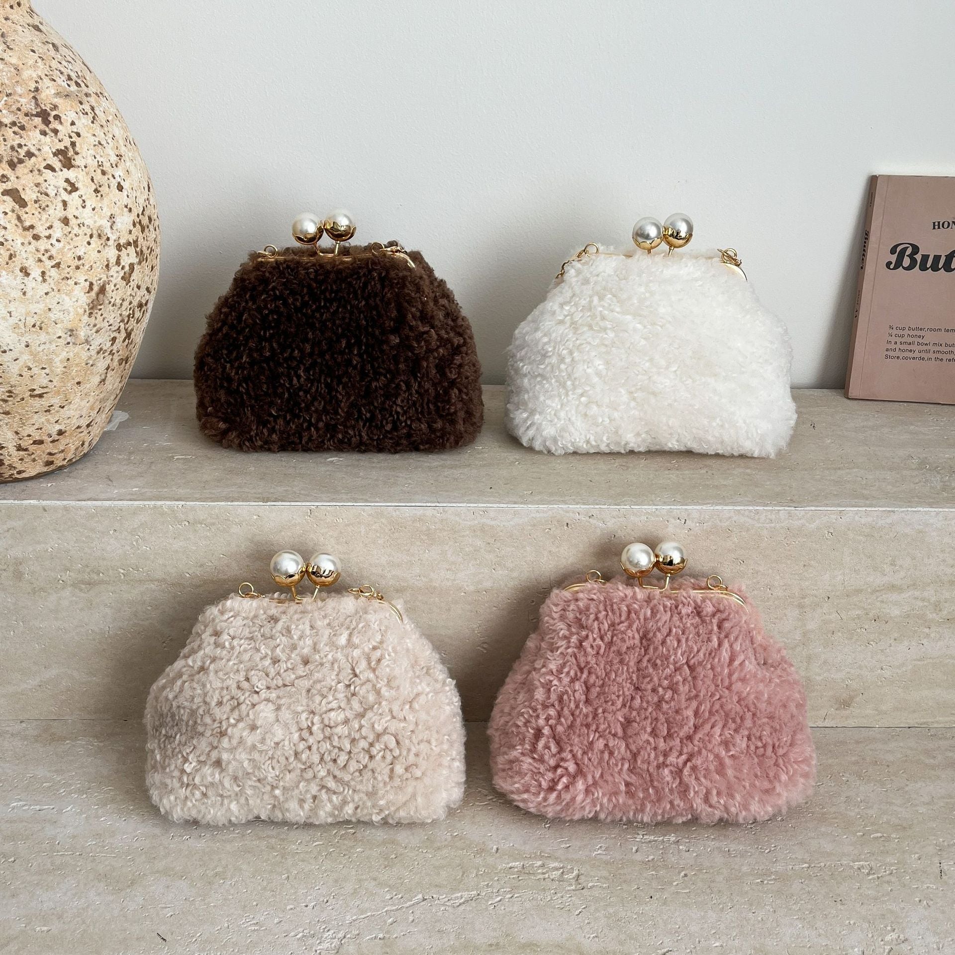 Pearl Messenger Bag with Chain Clip Plush Shell