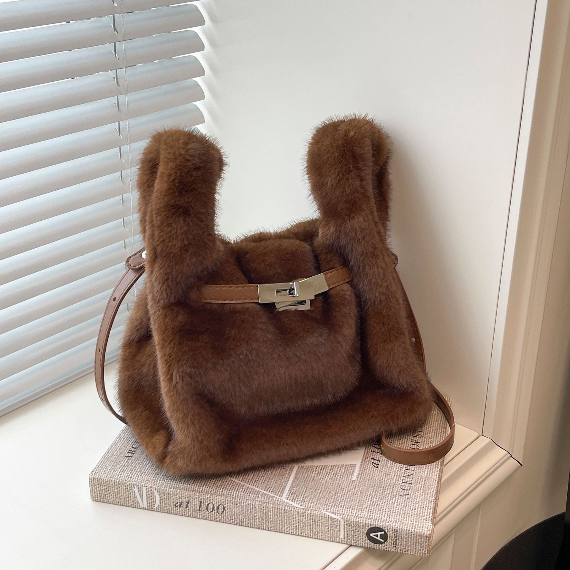 Furry Bag Vest Casual Fashion Handbag Plush Niche