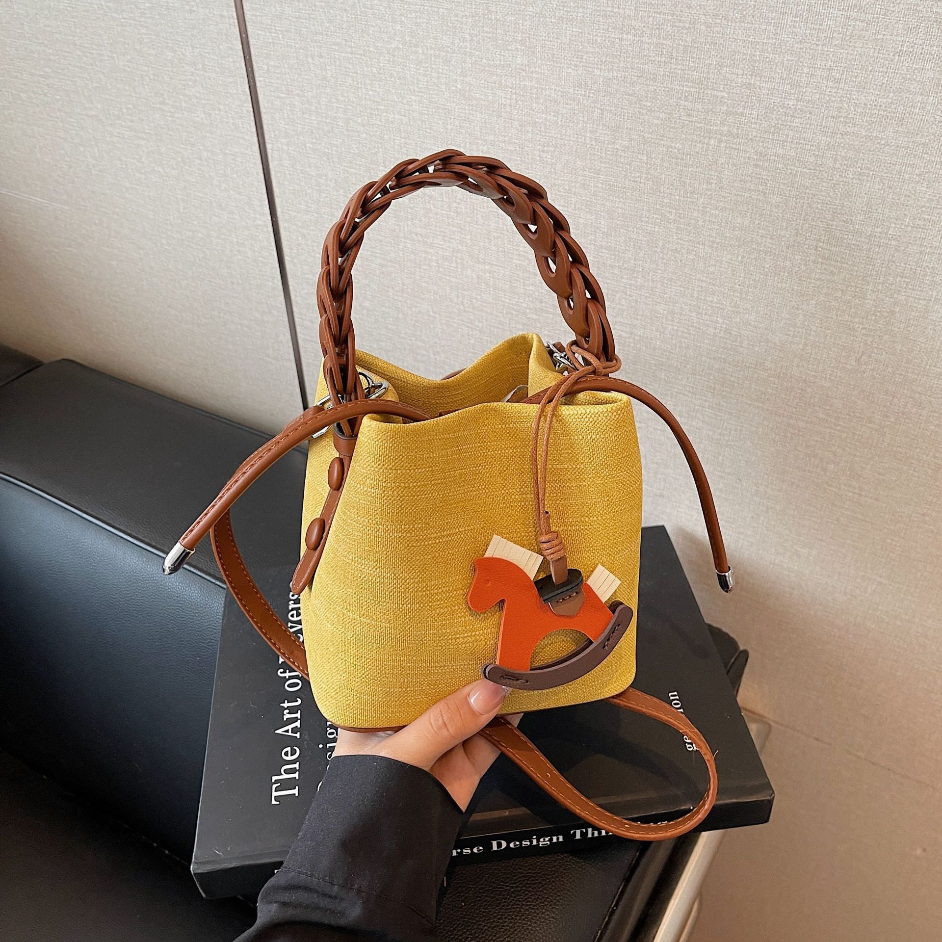 Denim Bucket Bag Trendy Shoulder Messenger Handbag for Women