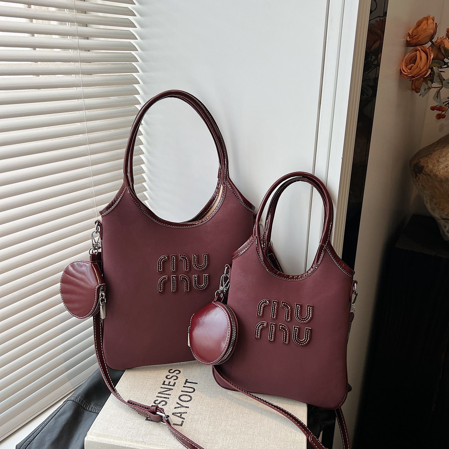 Miu Mother Child Large Capacity Ins Design Handbag