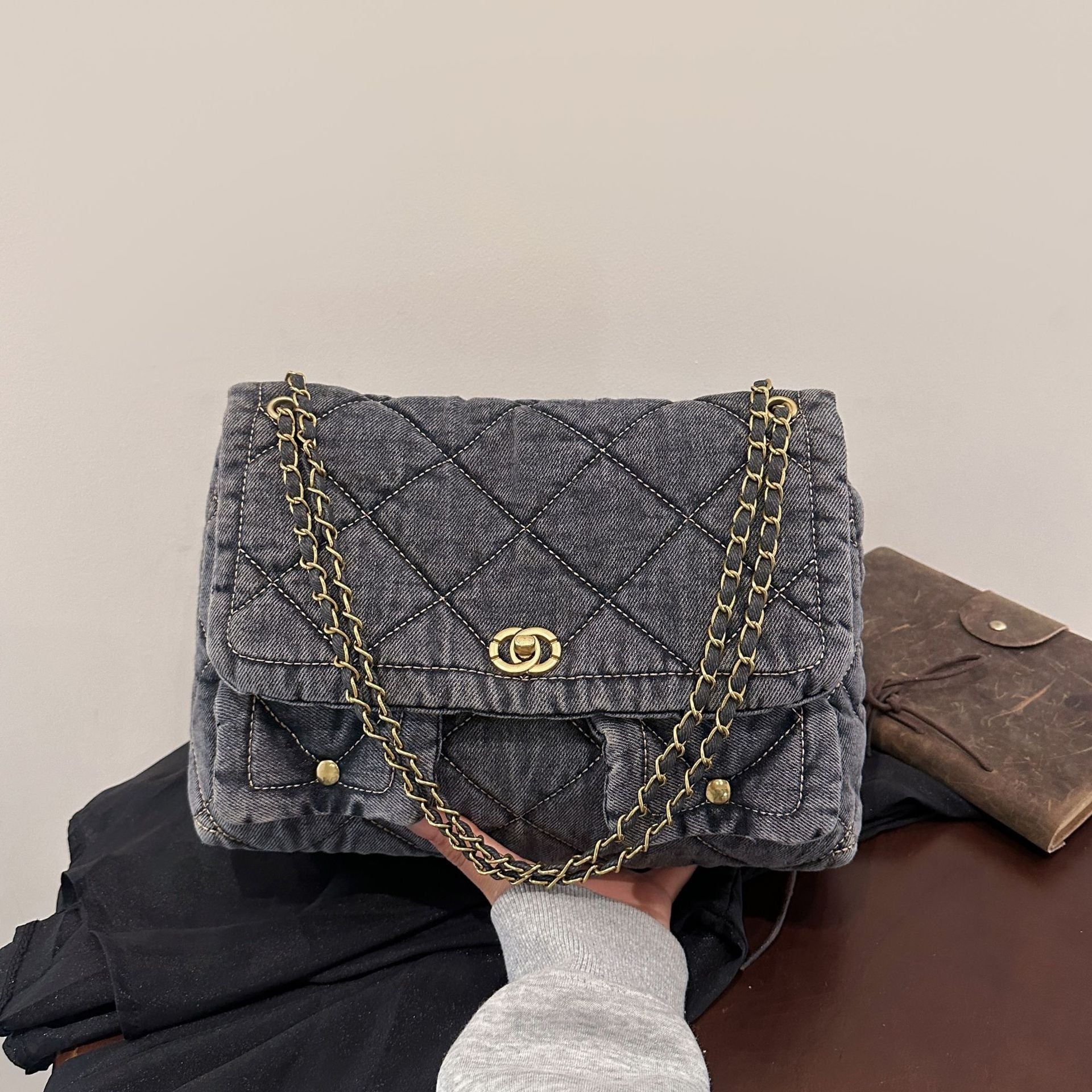 Denim Large Capacity Fragrant Wind Messenger Bag Diamond Chain Shoulder Bag