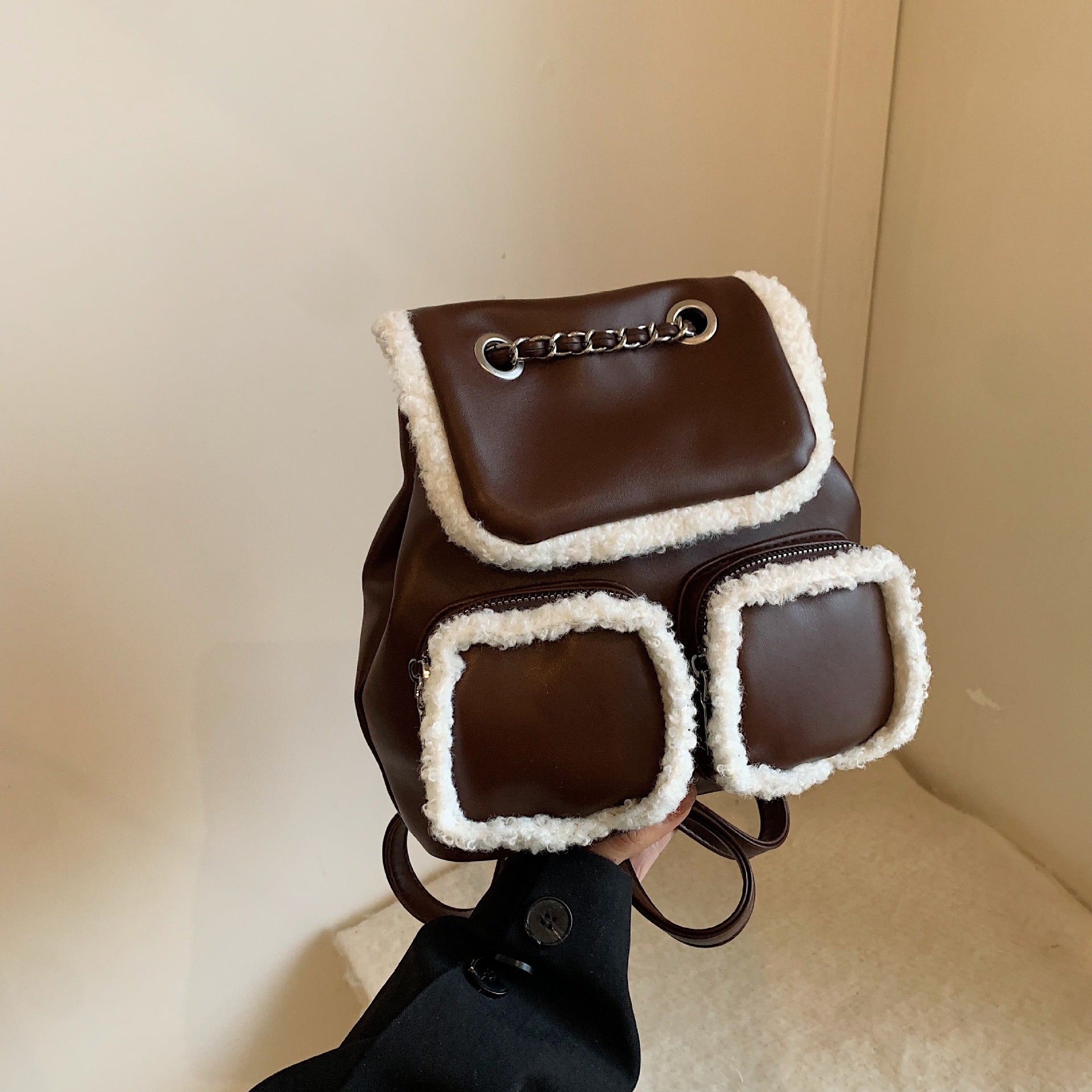 Retro Contrast Color Plush Backpack Fashionable Large Capacity