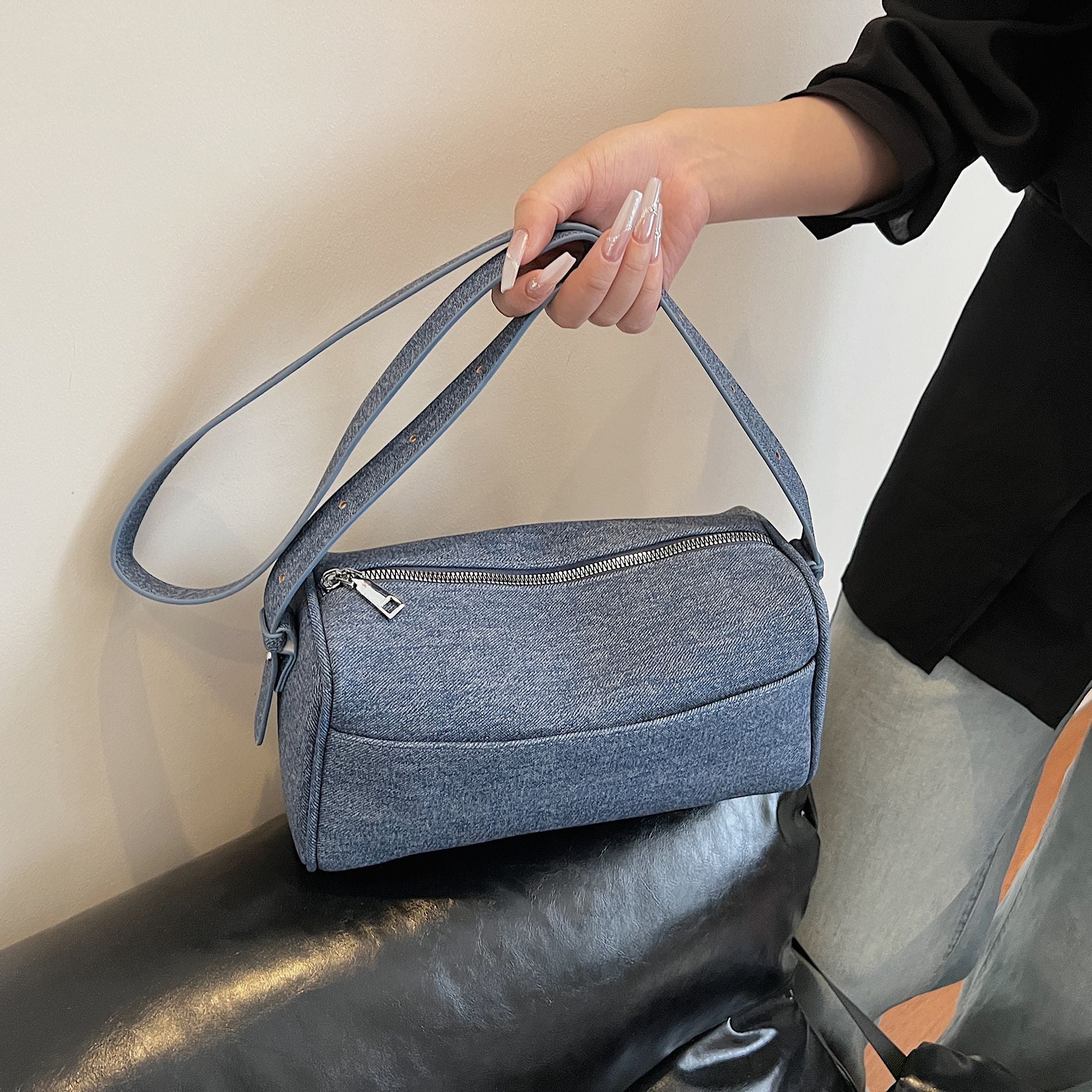 Design Version Ins Messenger Bag Denim Pillow Bag Large Capacity High Sense Personalized Shoulder Bag Women'S Bag