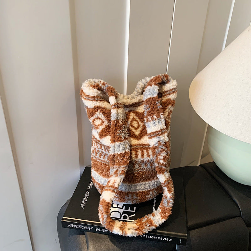 Ethnic Style Plush Bucket Bag Women's Shoulder Bag Large Capacity Retro Casual