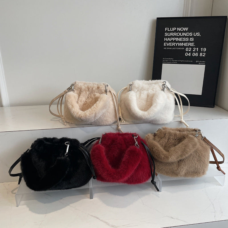 Women's Fashion Plush Bucket Bag Single Shoulder Strap