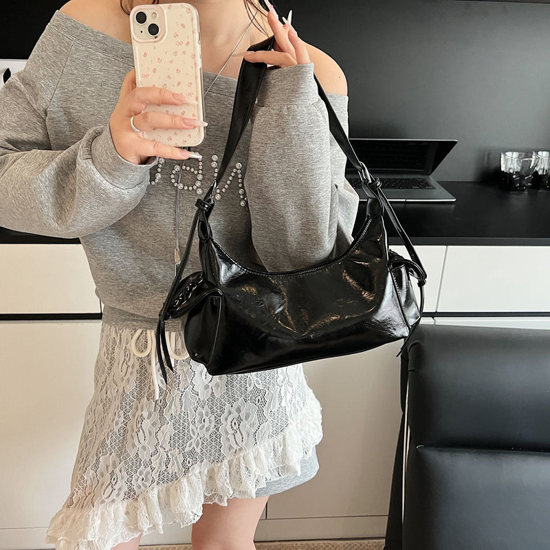 Retro Commuter Shoulder Bag for Women