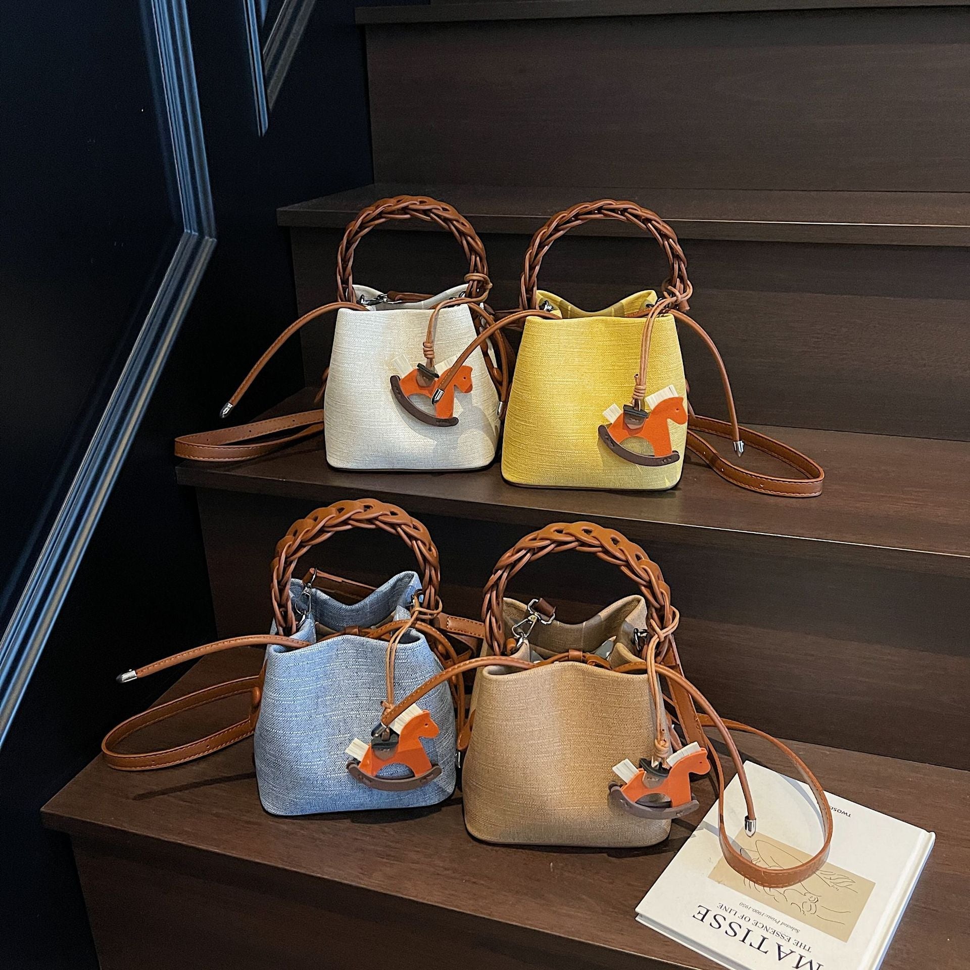Denim Bucket Bag Trendy Shoulder Messenger Handbag for Women