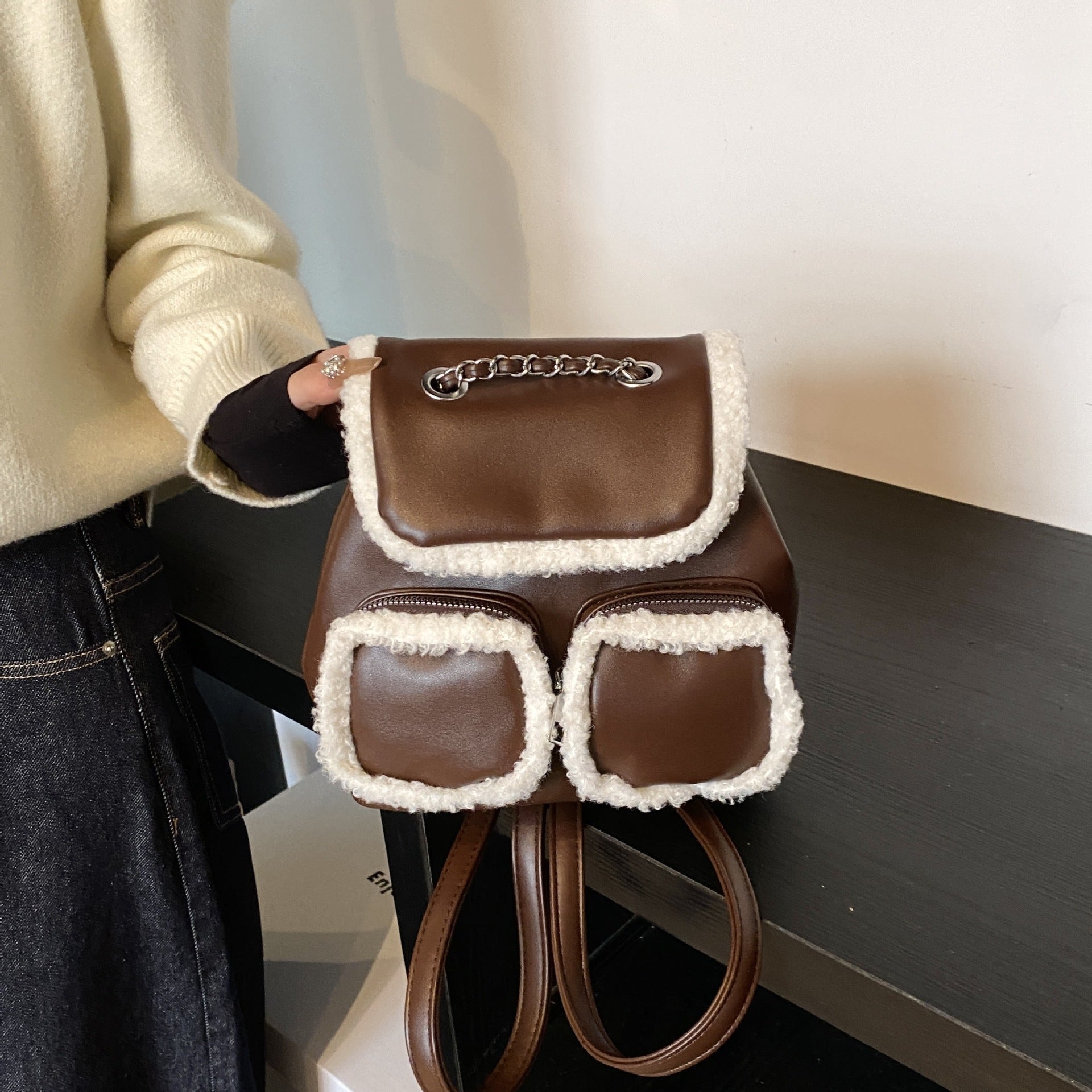 Retro Contrast Color Plush Backpack Fashionable Large Capacity