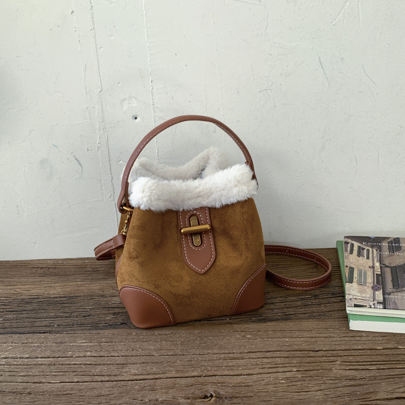 Light Luxury Plush Bucket Bag Maillard Retro Versatile Handbag