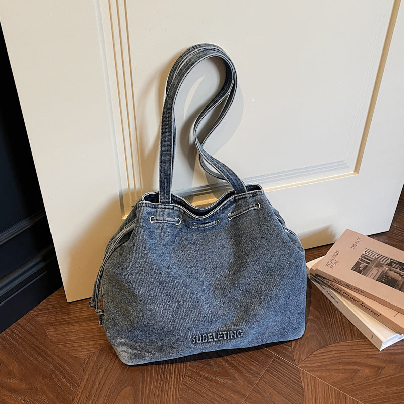 Retro Denim Drawstring Shoulder Bag for Commuting