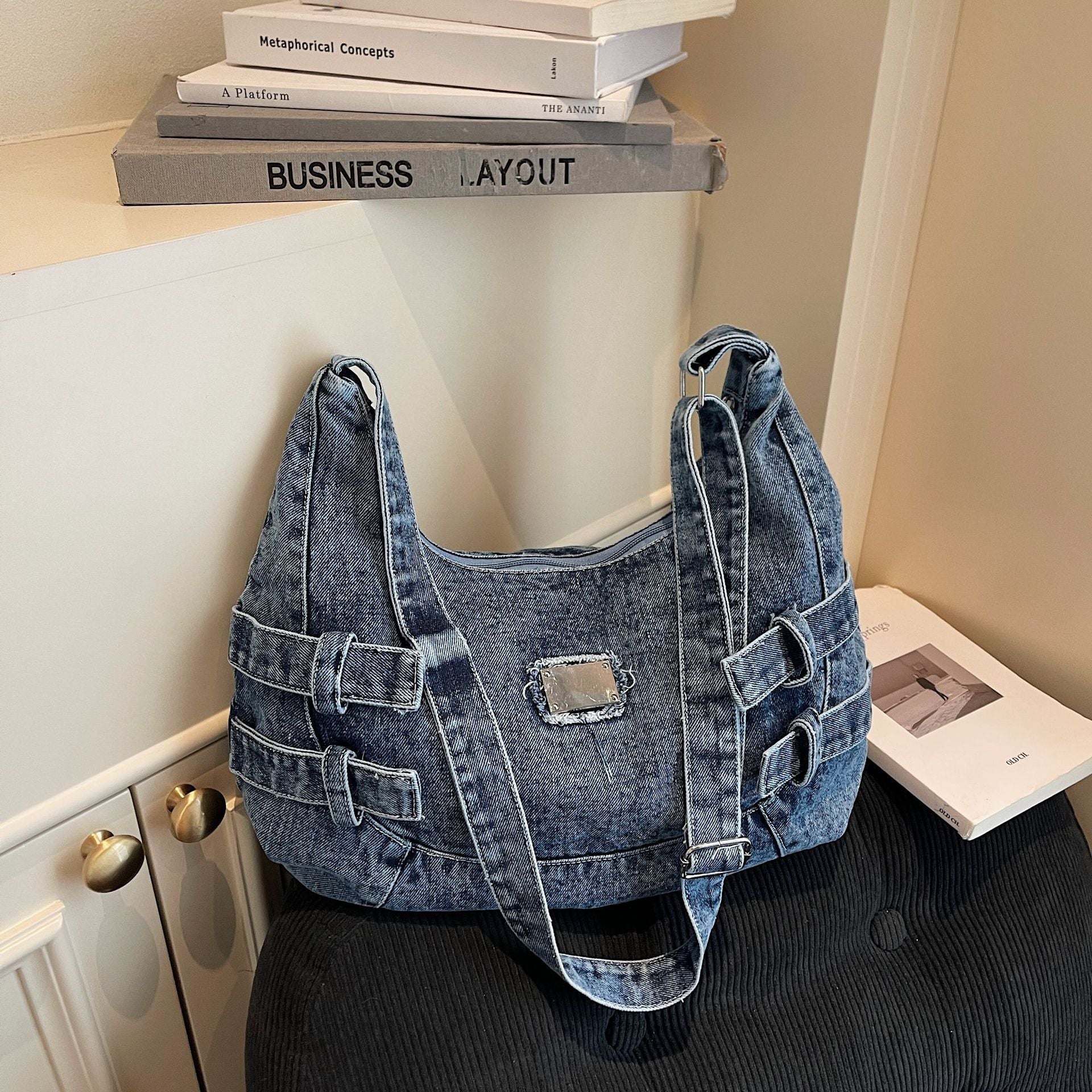 Large Capacity Denim Dumpling Bag Commuter Shoulder Bag