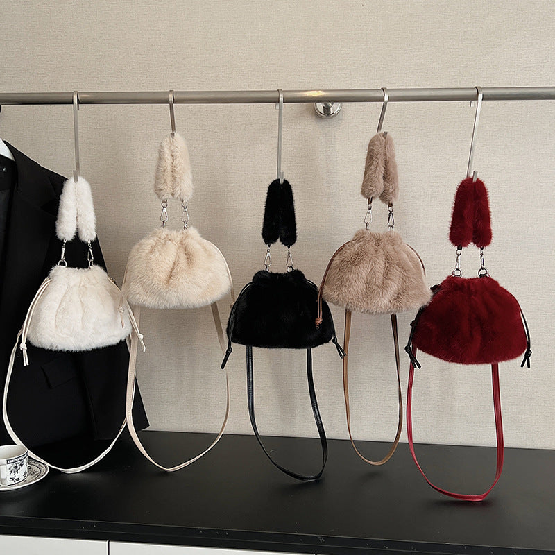 Light Luxury Plush Bucket Bag Cute Soft Handbag Shoulder Bag