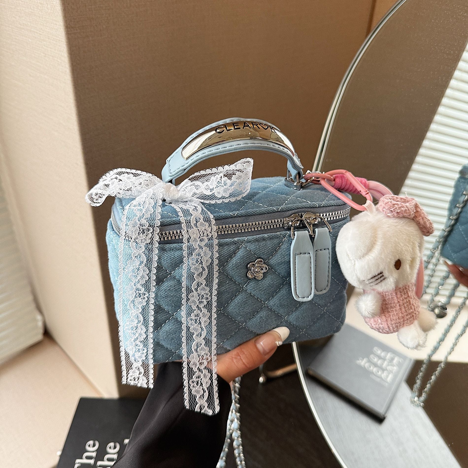 High-End Women's Denim Rhombus Chain Handbag Messenger Bag