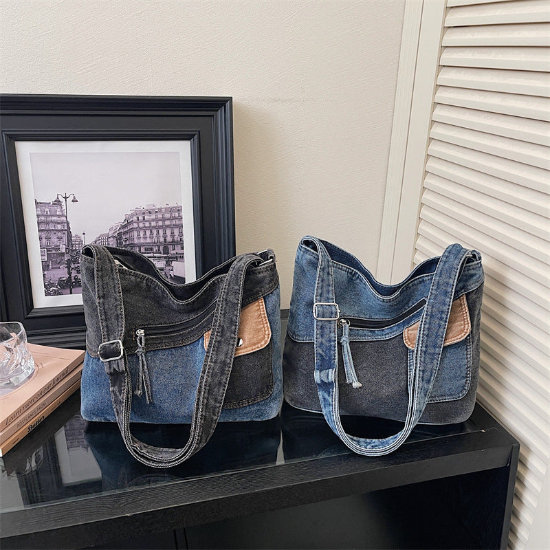 Large Capacity Classic Messenger Bag for Travel and Commute