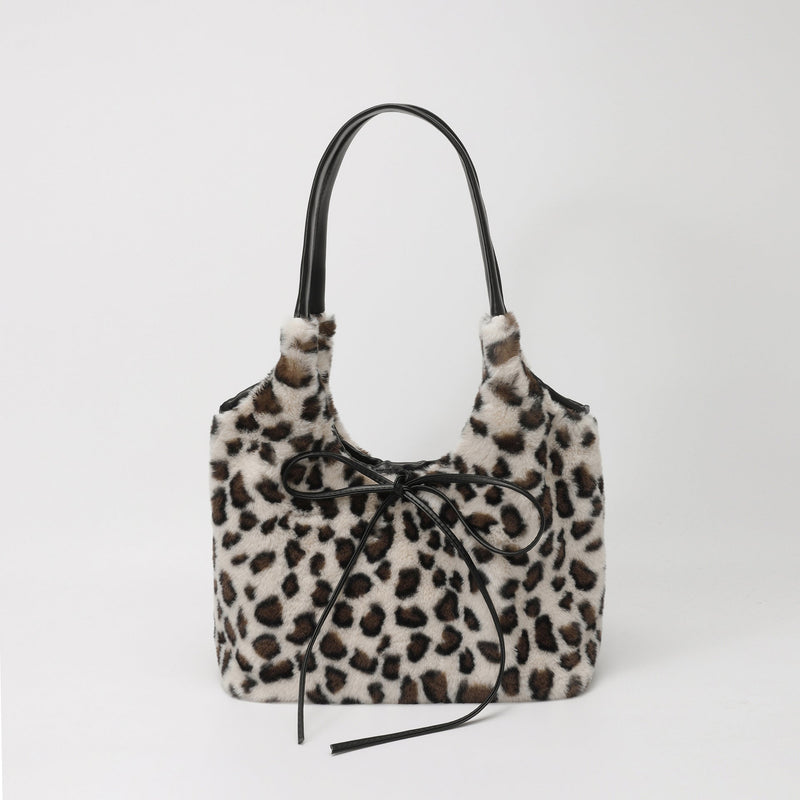 Leopard Print Plush Tote Bag for Women Light Luxury Commuter Bag