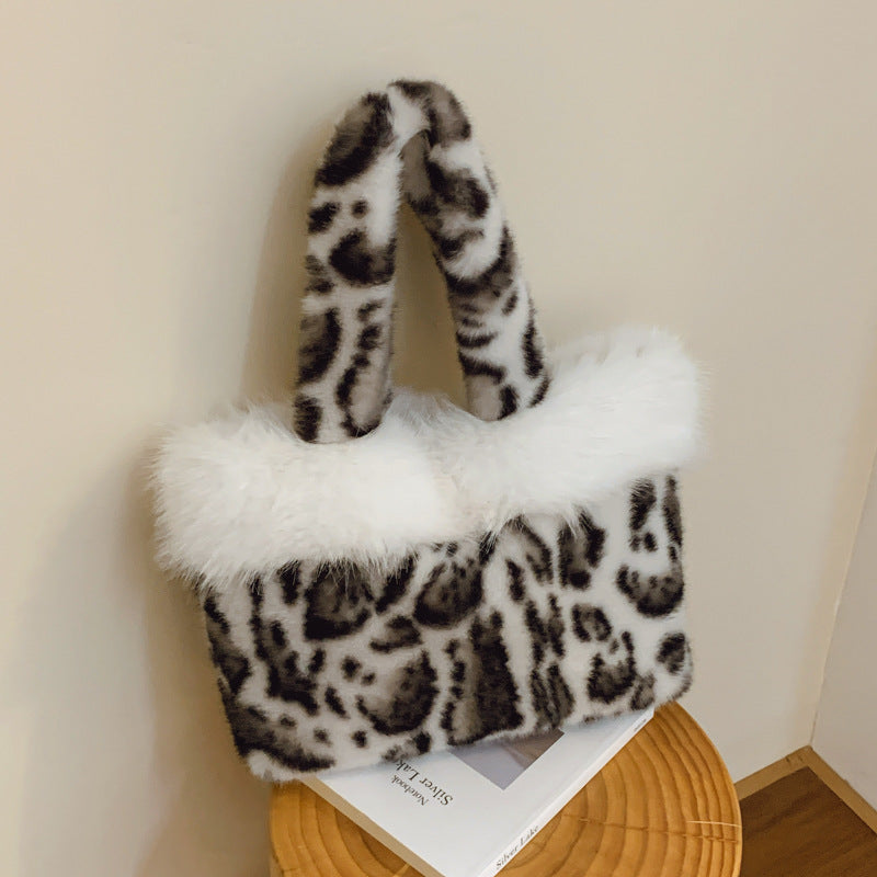 Leopard Print Plush Handbag Cute Girl Commuting Personalized Underarm Bag