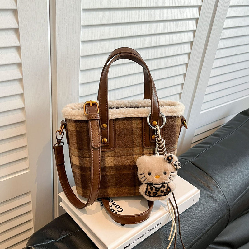 Fashionable Plaid Bucket Bag Large Capacity Messenger Bag
