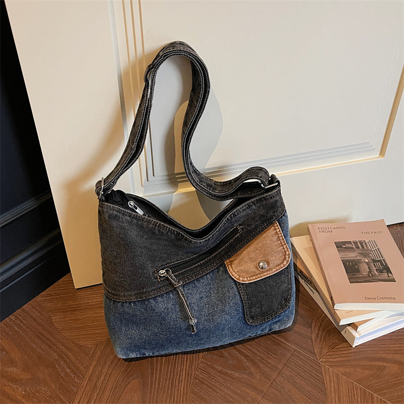 Large Capacity Classic Messenger Bag for Travel and Commute