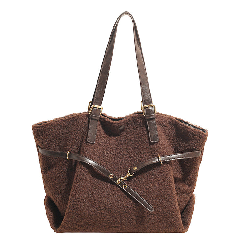 Ins Retro Tote Bag Plush Large Capacity Fashion Versatile Lamb Wool Premium Shoulder Commuter Armpit Bag