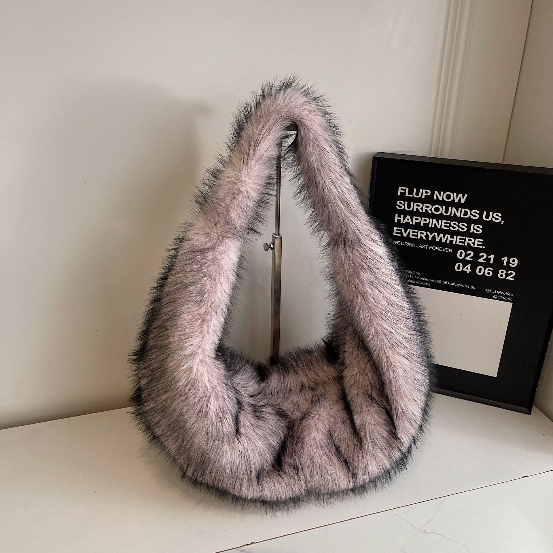 Premium Versatile Plush Shoulder Bag, Fluffy Armpit Bag, Casual Handbag