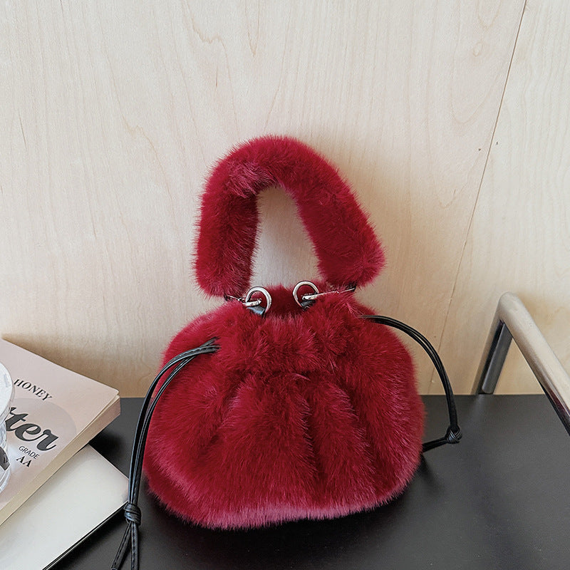 Light Luxury Plush Bucket Bag Cute Soft Handbag Shoulder Bag