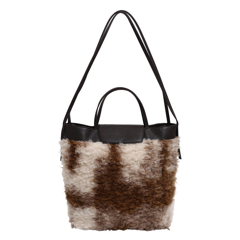 Fashionable Large-Capacity Plush Shoulder Bag