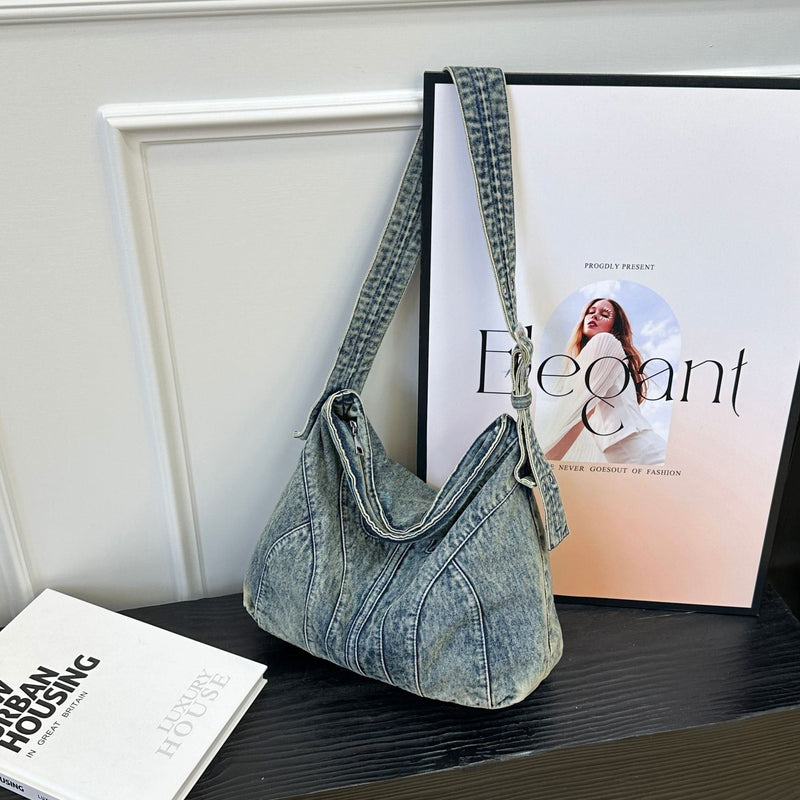 Retro Denim Croissant Messenger Bag Large Capacity Thickened Fabric