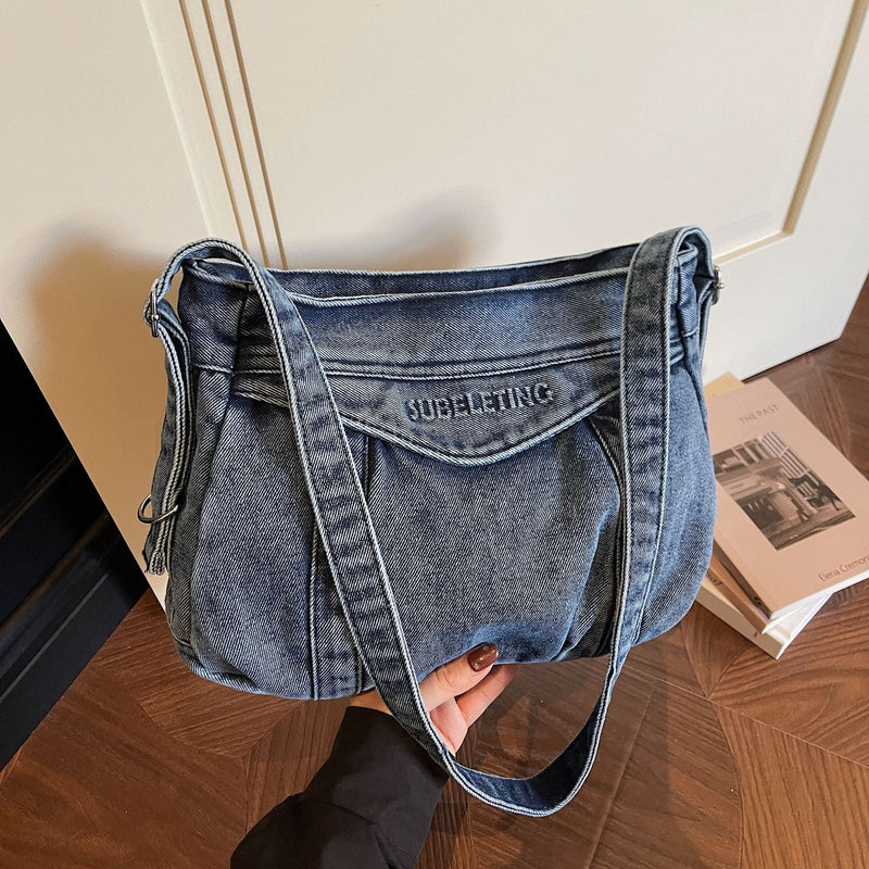 Stylish Retro Denim Shoulder Bag for Commuters